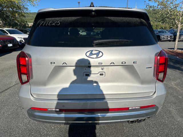 used 2024 Hyundai Palisade car, priced at $39,288