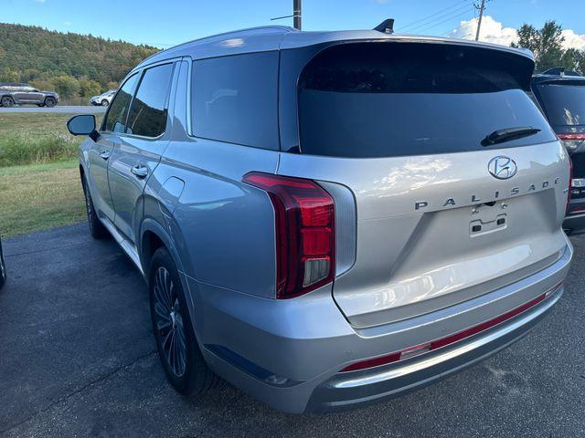 used 2024 Hyundai Palisade car, priced at $39,998