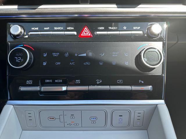 new 2025 Hyundai SANTA FE HEV car, priced at $44,304