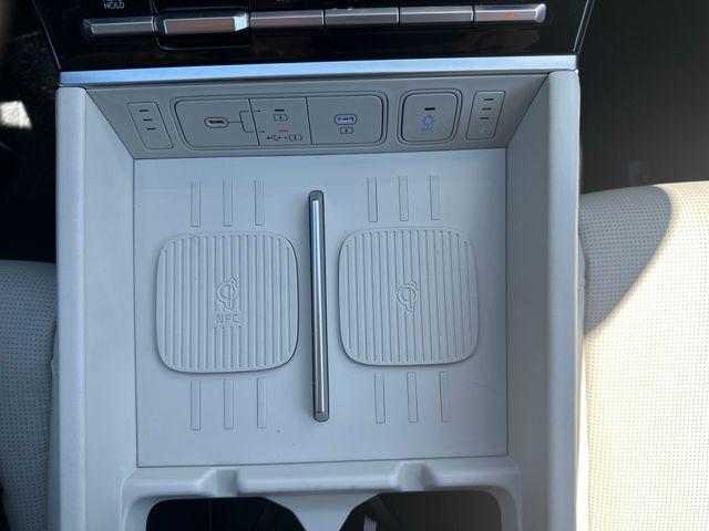 new 2025 Hyundai SANTA FE HEV car, priced at $44,304