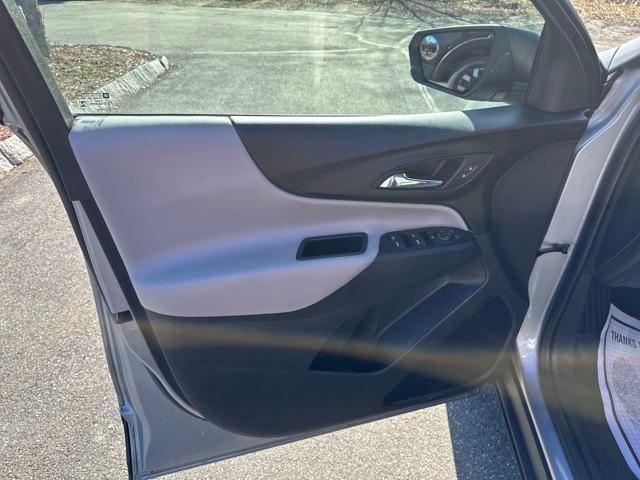 used 2024 Chevrolet Equinox car, priced at $26,288