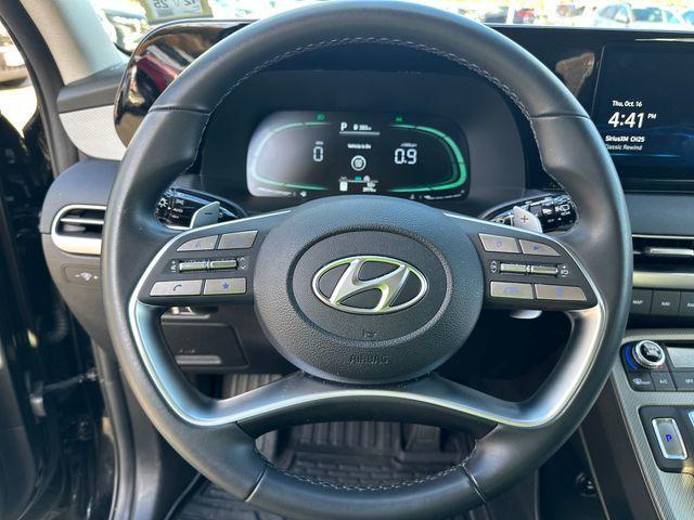 used 2025 Hyundai Palisade car, priced at $41,500