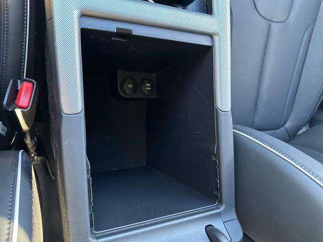 used 2025 Hyundai Palisade car, priced at $41,500