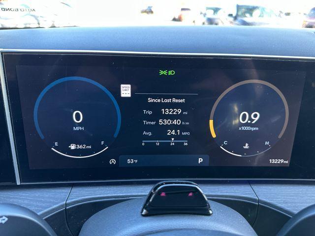 used 2025 Hyundai Santa Fe car, priced at $35,000