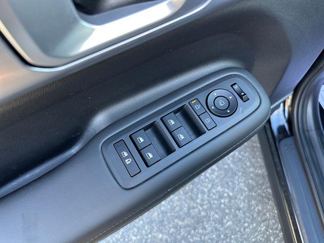 used 2025 Hyundai Santa Fe car, priced at $35,000