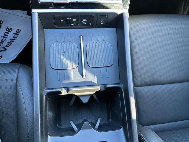 used 2025 Hyundai Santa Fe car, priced at $35,000