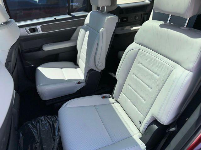 new 2025 Hyundai Santa Fe car, priced at $45,708