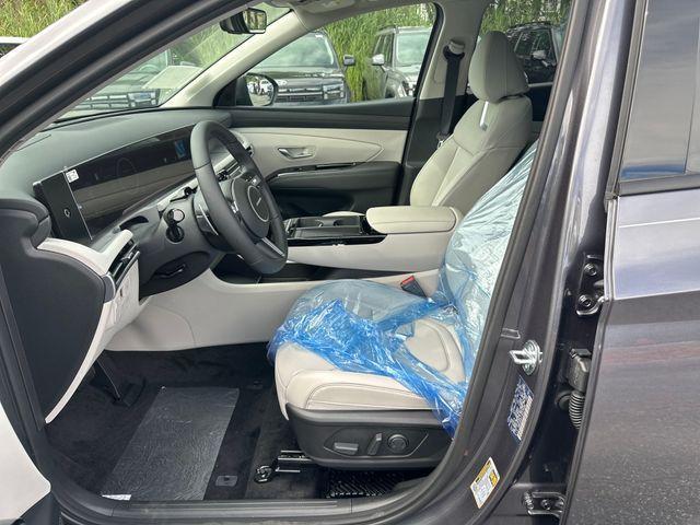 new 2025 Hyundai TUCSON Hybrid car, priced at $40,366