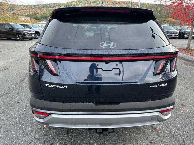 new 2025 Hyundai TUCSON Hybrid car, priced at $38,001