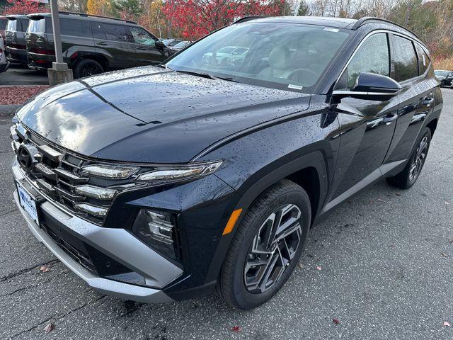 new 2025 Hyundai TUCSON Hybrid car, priced at $38,001