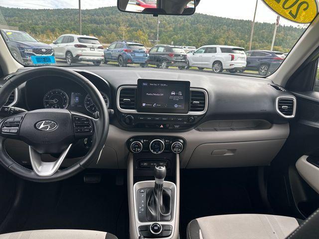 used 2022 Hyundai Venue car, priced at $17,995