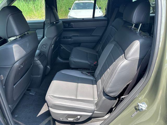 new 2025 Hyundai SANTA FE HEV car, priced at $48,741