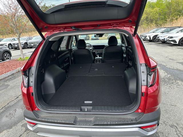 new 2025 Hyundai Tucson car, priced at $33,857