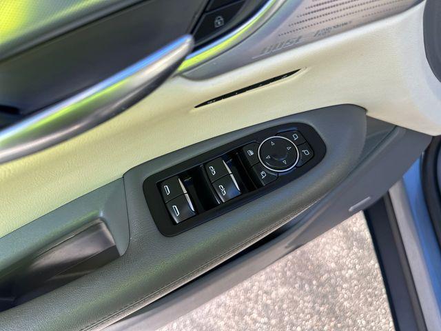 used 2022 Cadillac XT5 car, priced at $34,551