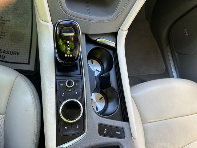 used 2022 Cadillac XT5 car, priced at $34,551