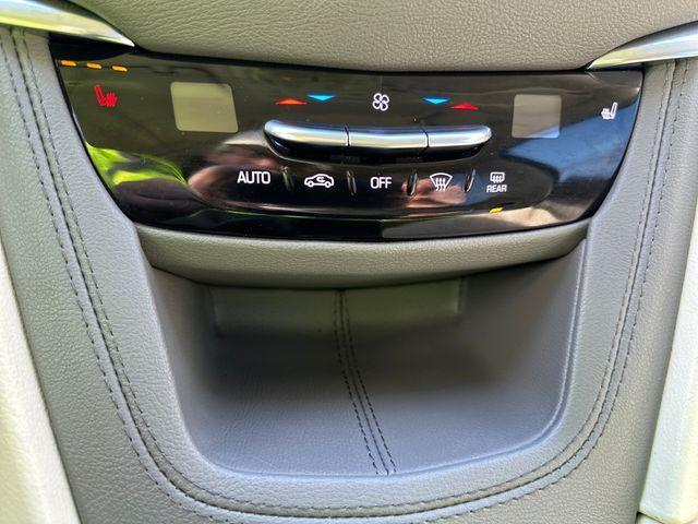 used 2022 Cadillac XT5 car, priced at $34,551