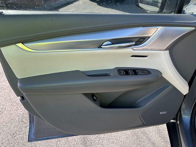 used 2022 Cadillac XT5 car, priced at $34,551