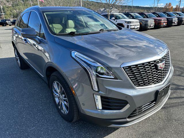 used 2022 Cadillac XT5 car, priced at $34,551