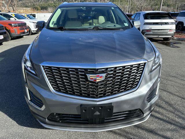 used 2022 Cadillac XT5 car, priced at $34,551