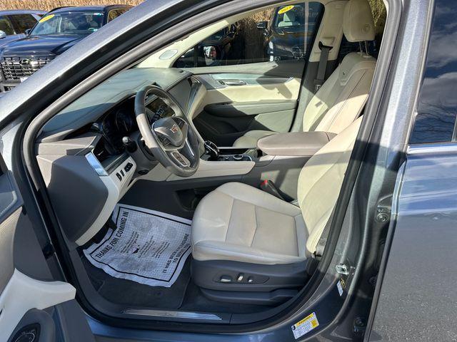 used 2022 Cadillac XT5 car, priced at $34,551