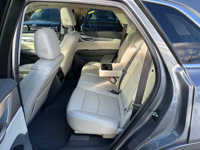 used 2022 Cadillac XT5 car, priced at $34,551