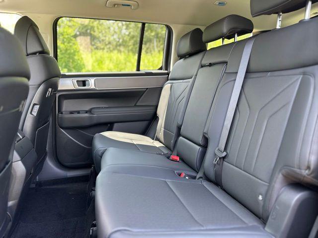 new 2025 Hyundai Santa Fe car, priced at $38,398