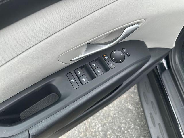 new 2025 Hyundai Tucson car, priced at $33,214