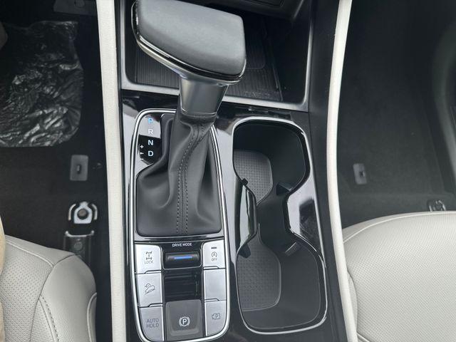 new 2025 Hyundai Tucson car, priced at $33,214