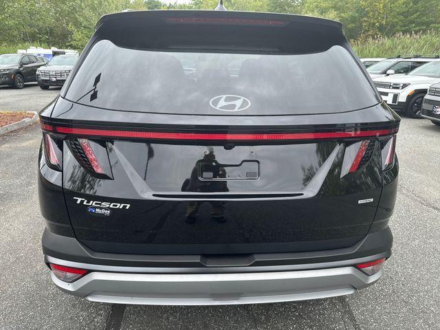 new 2025 Hyundai Tucson car, priced at $33,214