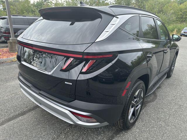 new 2025 Hyundai Tucson car, priced at $33,214