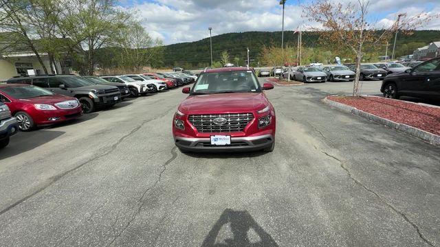 new 2025 Hyundai Venue car, priced at $22,982