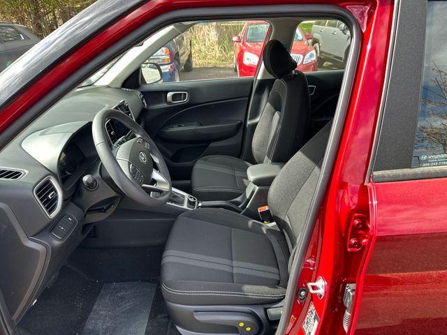 new 2025 Hyundai Venue car, priced at $22,982