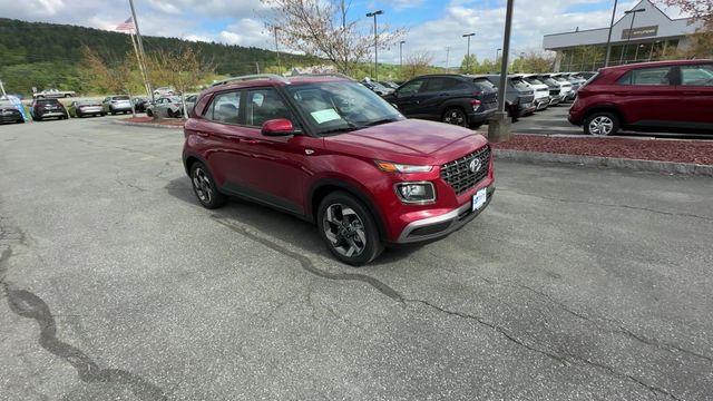 new 2025 Hyundai Venue car, priced at $22,982