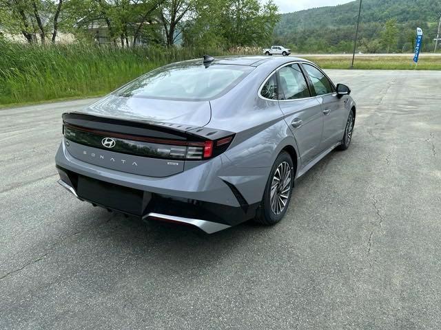 new 2024 Hyundai Sonata Hybrid car, priced at $36,640