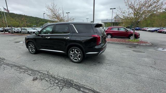 new 2025 Hyundai Palisade car, priced at $45,946