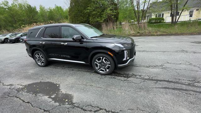 new 2025 Hyundai Palisade car, priced at $45,946