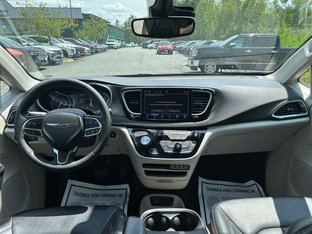 used 2024 Chrysler Pacifica car, priced at $31,488