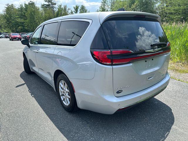 used 2024 Chrysler Pacifica car, priced at $31,488