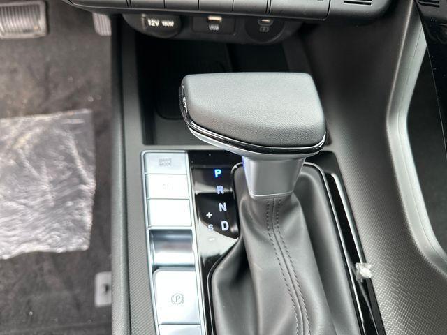 new 2025 Hyundai ELANTRA HEV car, priced at $29,777