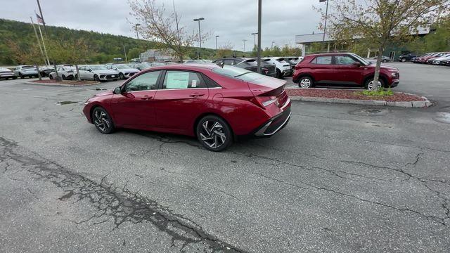 new 2025 Hyundai ELANTRA HEV car, priced at $29,777