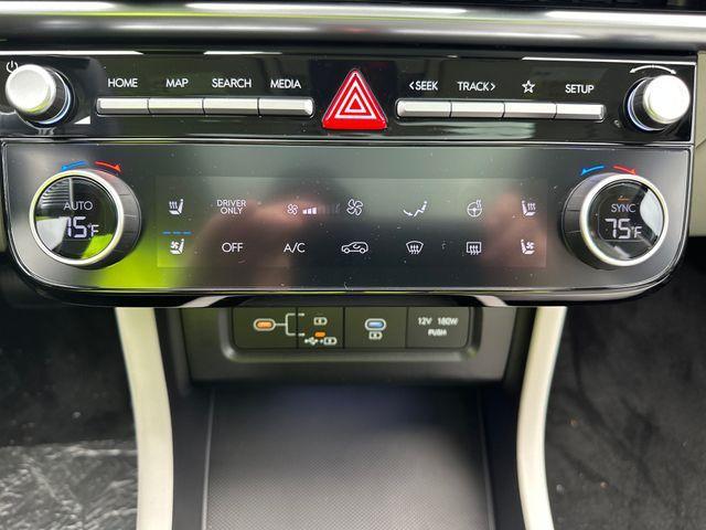 new 2025 Hyundai TUCSON Hybrid car, priced at $37,838