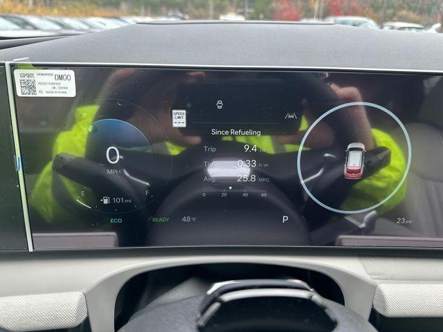 new 2025 Hyundai TUCSON Hybrid car, priced at $37,838