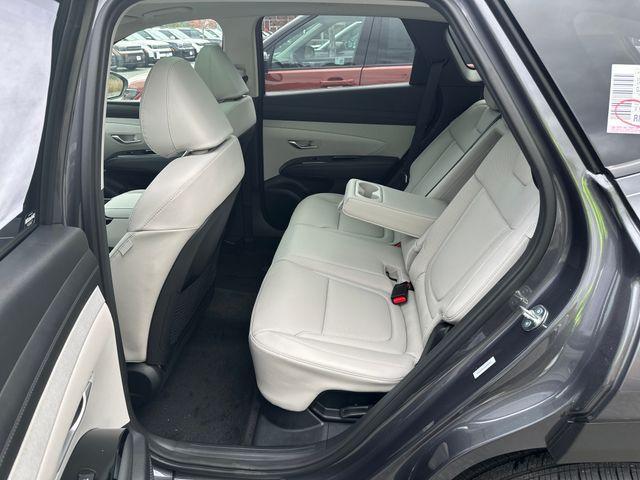 new 2025 Hyundai TUCSON Hybrid car, priced at $37,838