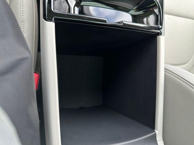 new 2025 Hyundai TUCSON Hybrid car, priced at $37,838