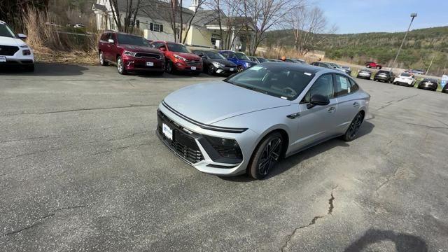 new 2025 Hyundai Sonata car, priced at $34,829