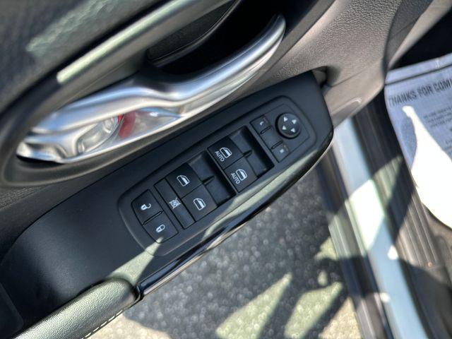 used 2023 Jeep Cherokee car, priced at $23,788