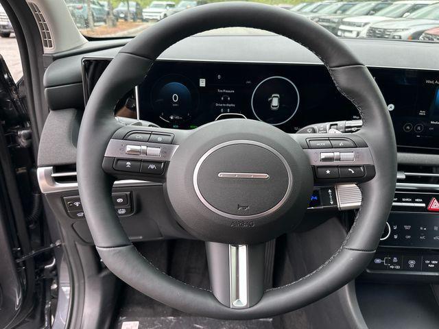 new 2025 Hyundai TUCSON Hybrid car, priced at $37,935