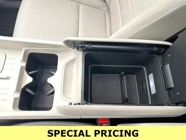 new 2024 Hyundai Santa Fe car, priced at $40,992
