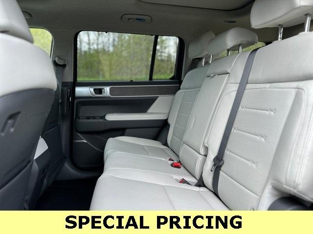 new 2024 Hyundai Santa Fe car, priced at $42,588