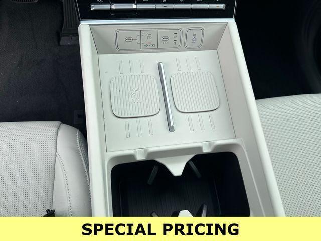 new 2024 Hyundai Santa Fe car, priced at $40,992